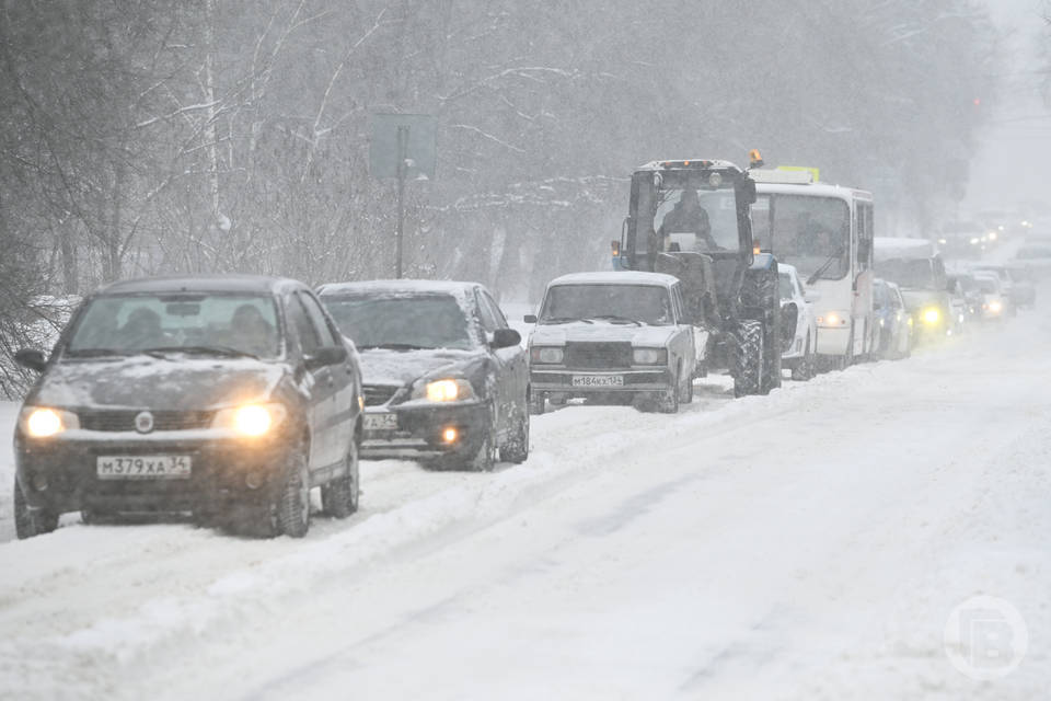 Цены на бензин взлетели вверх в Волгограде