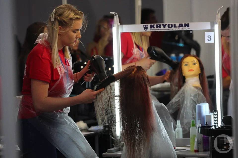 О профессиональных праздниках в марте напомнили волгоградцам