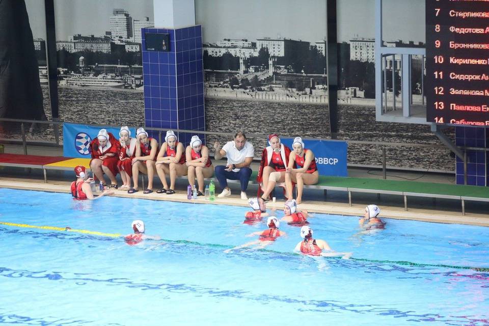 Ватерполистки «Спартака» дважды проиграли «Динамо-Уралочке»