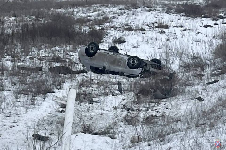 Смертельный кювет: под Волгоградом 37-летний водитель погиб в ДТП