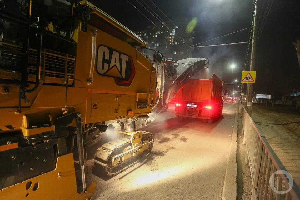 Больше 4000 м² дорожного полотна восстановили в Волгограде