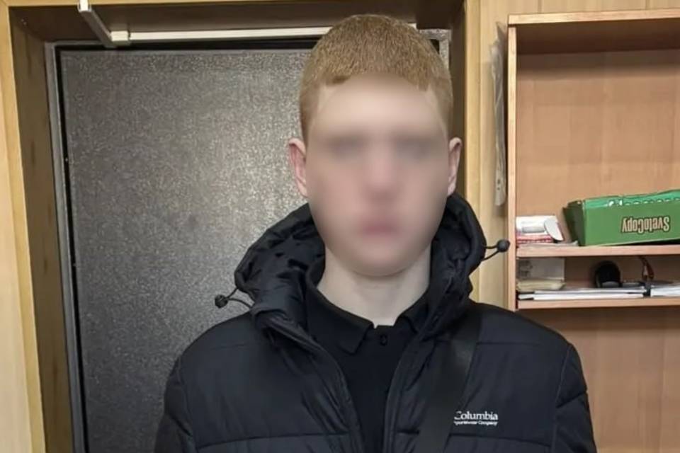 Ранее судимого подростка задержали за кражу из магазина в Волжском