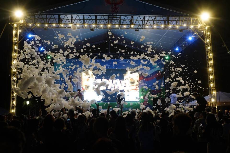 Женская дискотека пройдет 7 марта в ЦПКиО Волгограда