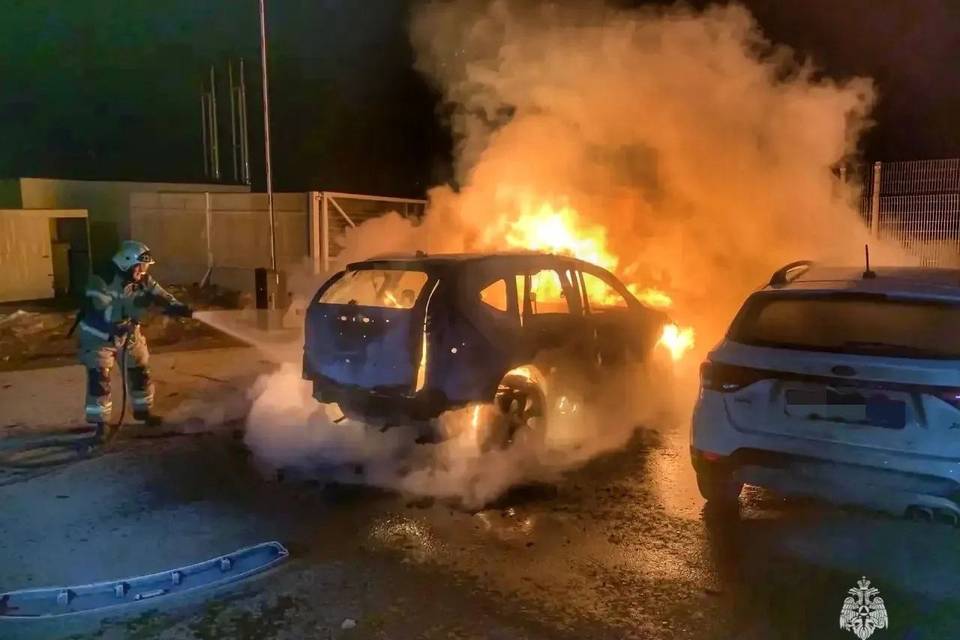 В Волгограде ночью сгорел автомобиль