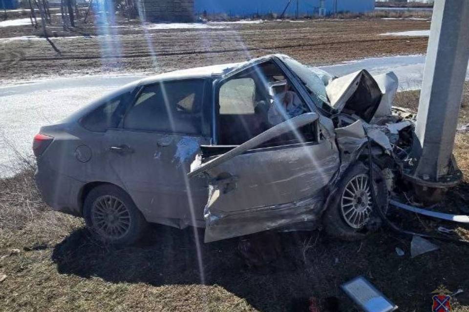 Под Волгоградом столкнулись две «Лады», два человека погибло