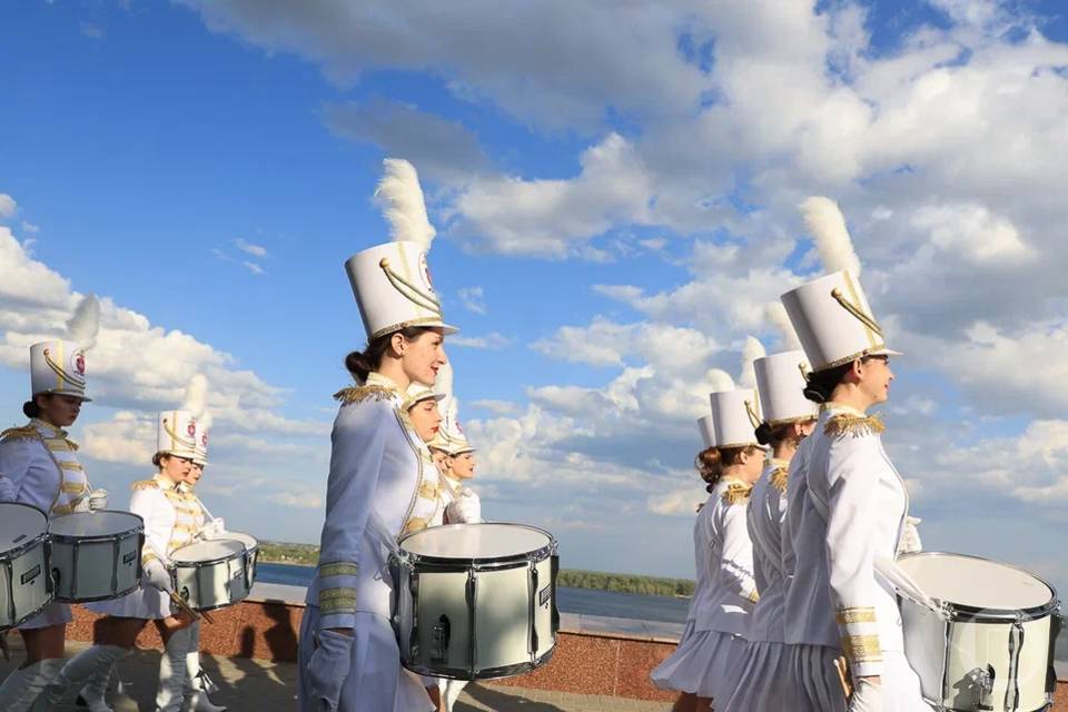 14 марта перед волгоградцами выступит взвод барабанщиц