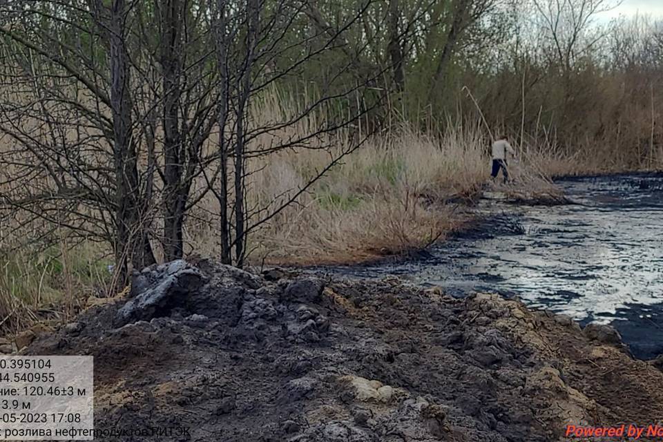 Излив нефти произошел в Волгоградской области на 167 млн рублей