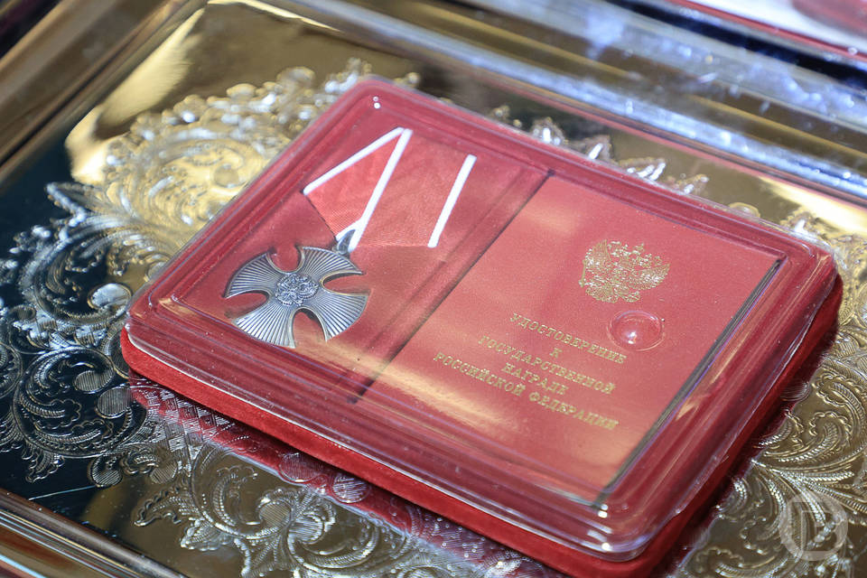 Госнаграды родным погибших на СВО бойцов передали в Камышине