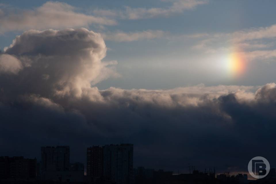 Сильный грохот услышали в нескольких районах Волгограда