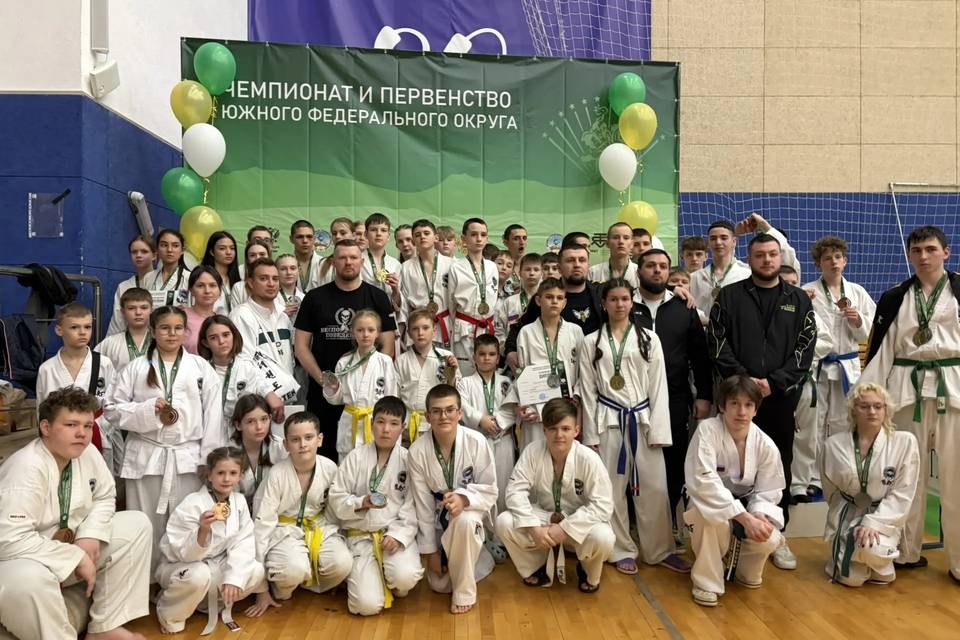 38 медалей завоевали волгоградские тхэквондисты в Майкопе