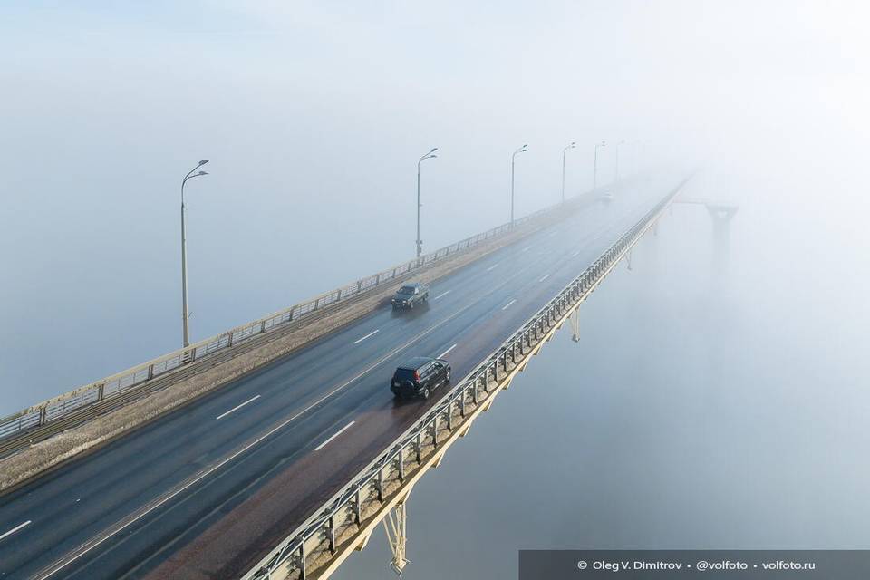 В Волгограде густой туман ухудшил видимость на дорогах