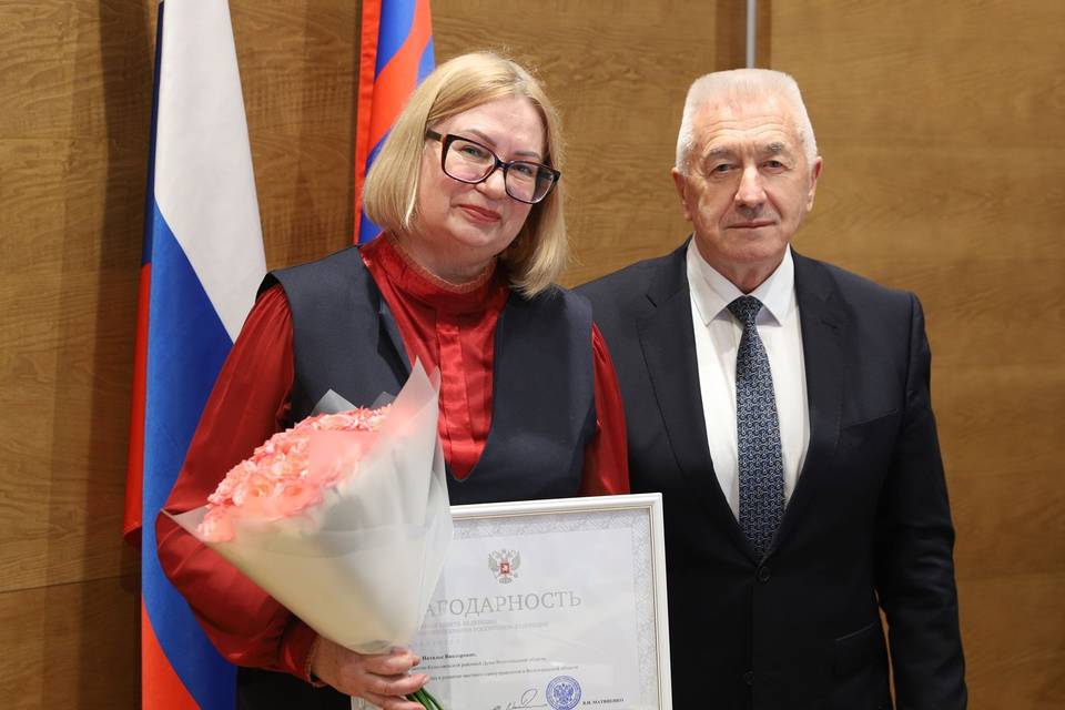 Матвиенко объявила благодарность главе Кумылженской райдумы