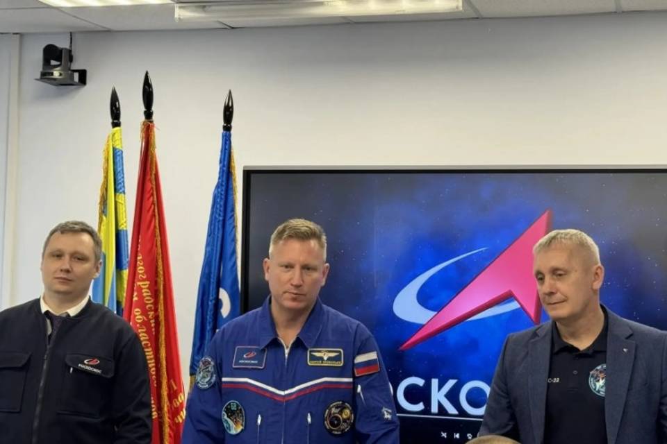 В Волжском школьники встретились с космонавтом, проведшим в космосе полгода