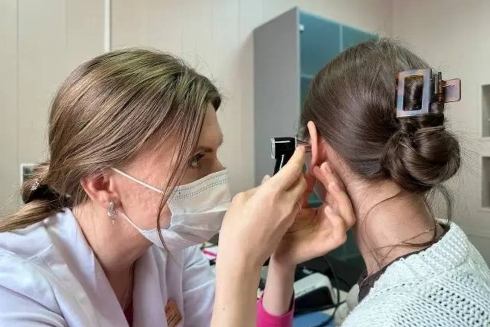 Более 570 пациентам с нарушением слуха помогли волгоградские медики