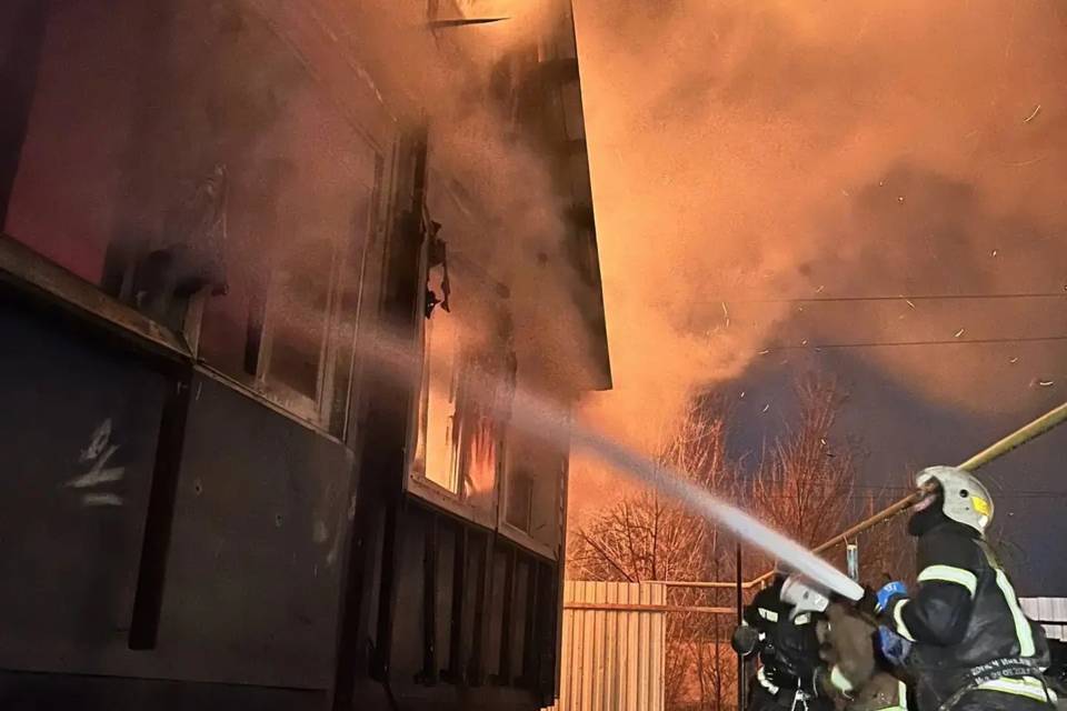 Пожар потушили в частном доме в Волгограде