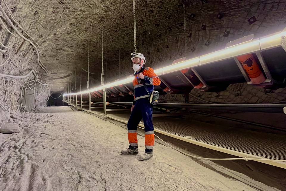 Новая высота под землёй: на ЕвроХим-ВолгаКалии запустили первый подвесной конвейер