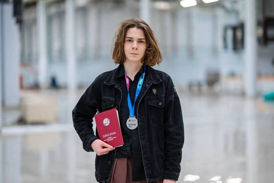 Десятиклассник из Волгограда стал призером двух олимпиад по химии