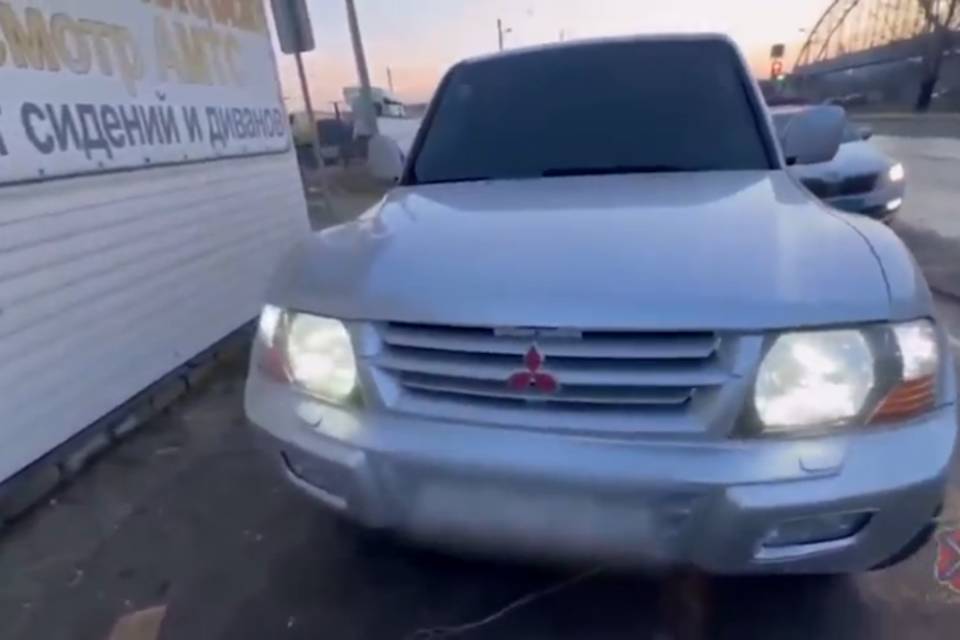 Двое волгоградцев получили арест и штраф за не устранение тонировки