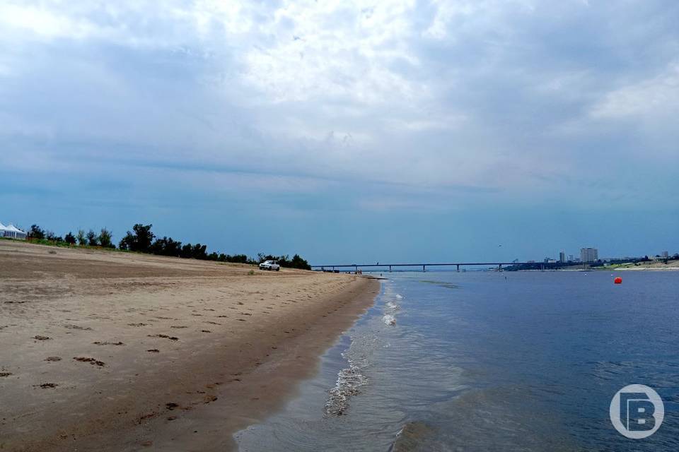 Грозы и порывы ветра до 20 м/с ожидаются в Волгограде 9 апреля