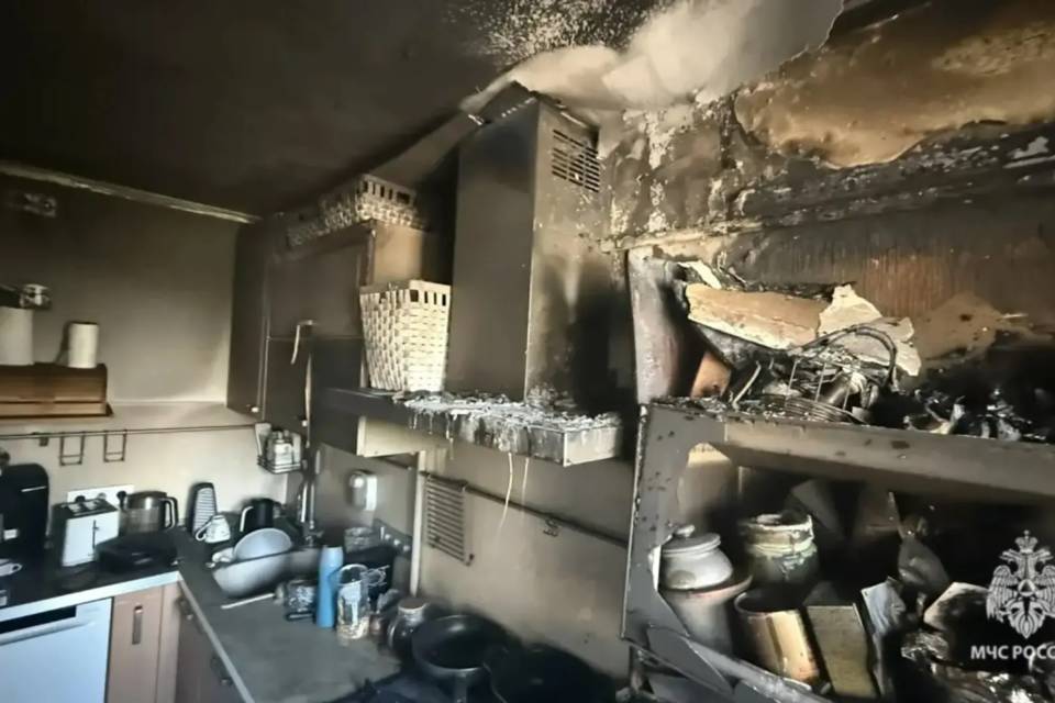 Подросток погиб при пожаре в Волжском