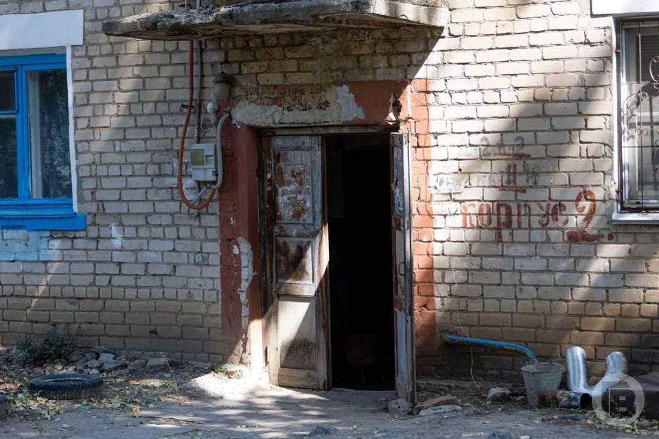 Число поврежденных домов выросло до 13 после атаки БПЛА под Волгоградом