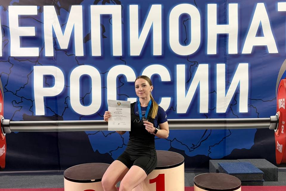 Волгоградка взяла серебро на чемпионате России по пауэрлифтингу