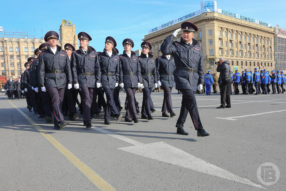 Волгоградская полиция отмечает 107-й день рождения