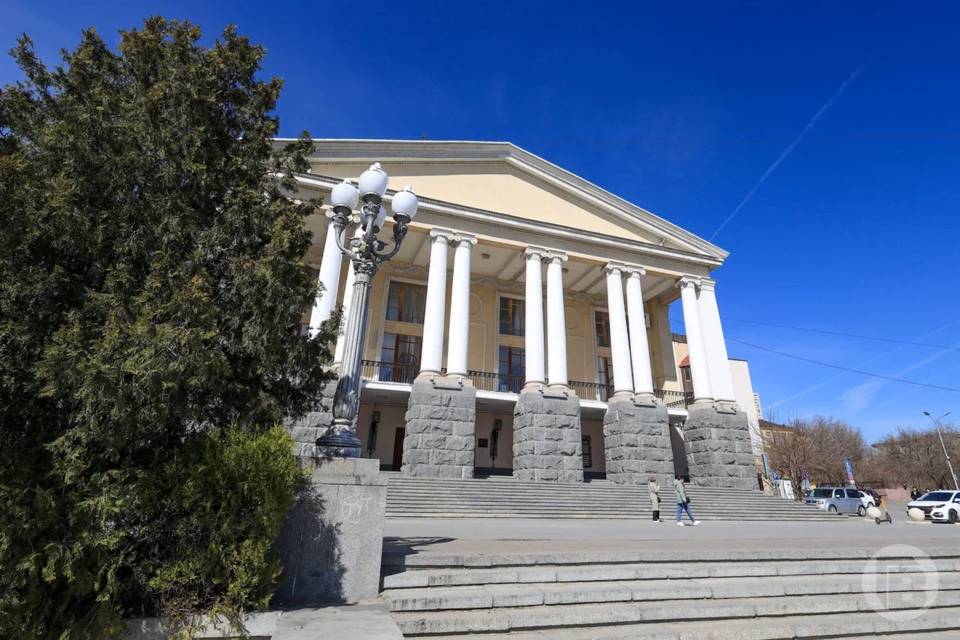 18 апреля в Волгограде премьера: «Летучая мышь» Штрауса в новой постановке