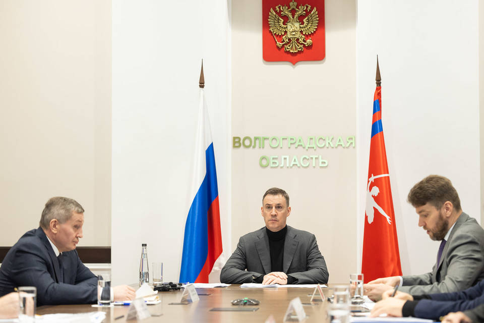 Губернатор Бочаров доложил Патрушеву о ходе посевной в Волгоградской области