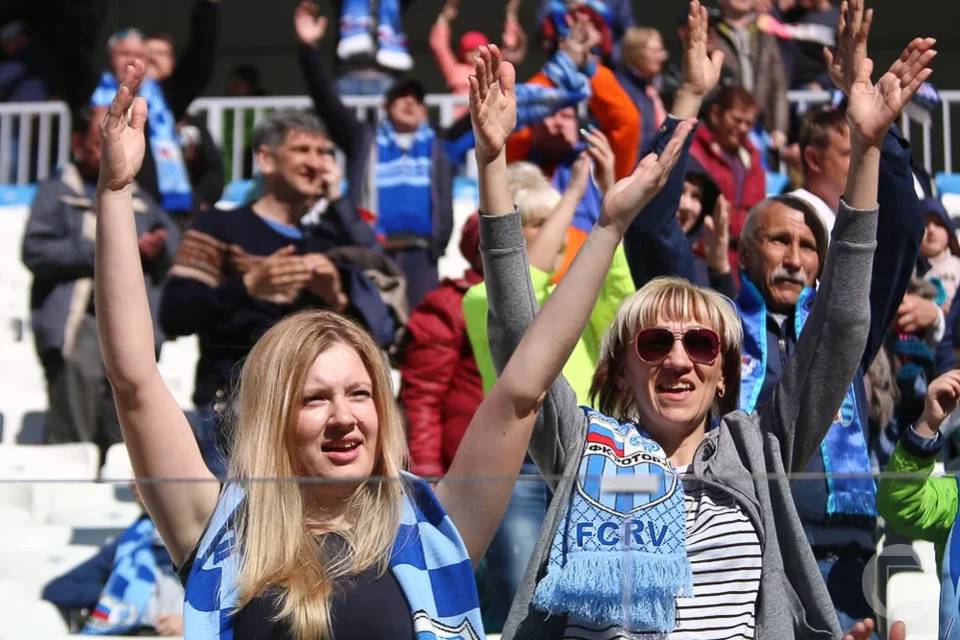 Волгоградские болельщики преданностью вывели в лидеры «Ротор»