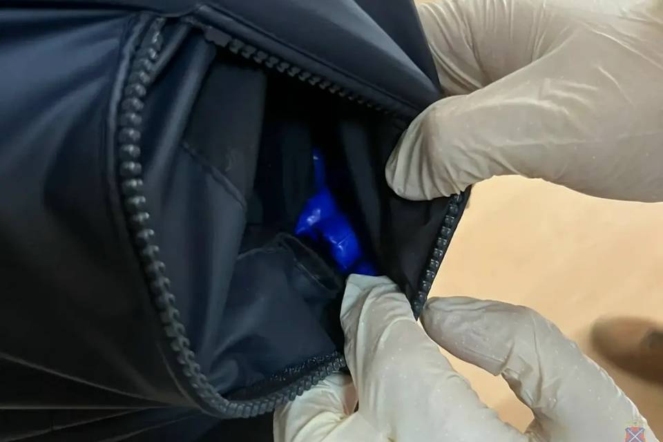 Под Волгоградом задержали семейную пару за сбыт наркотиков