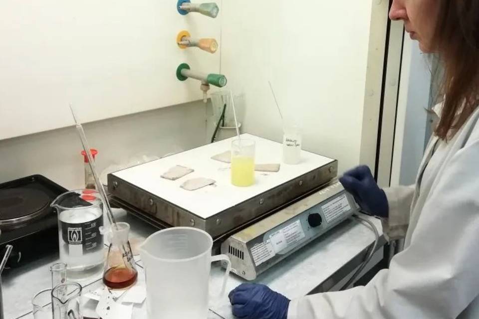 Качество волгоградской сухой молочной сыворотки исследовали специалисты