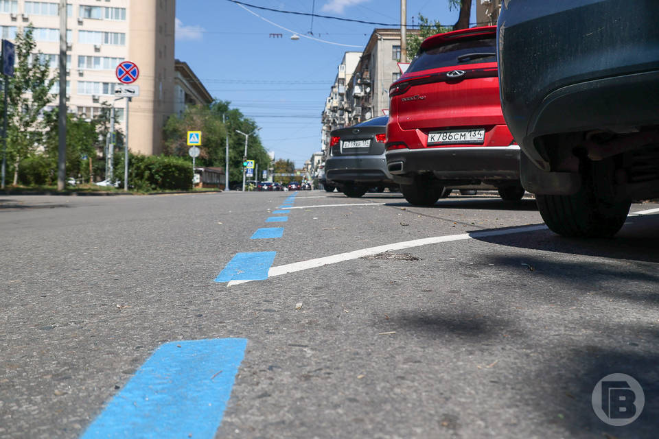 В Волгограде увидели редкий мощный пикап