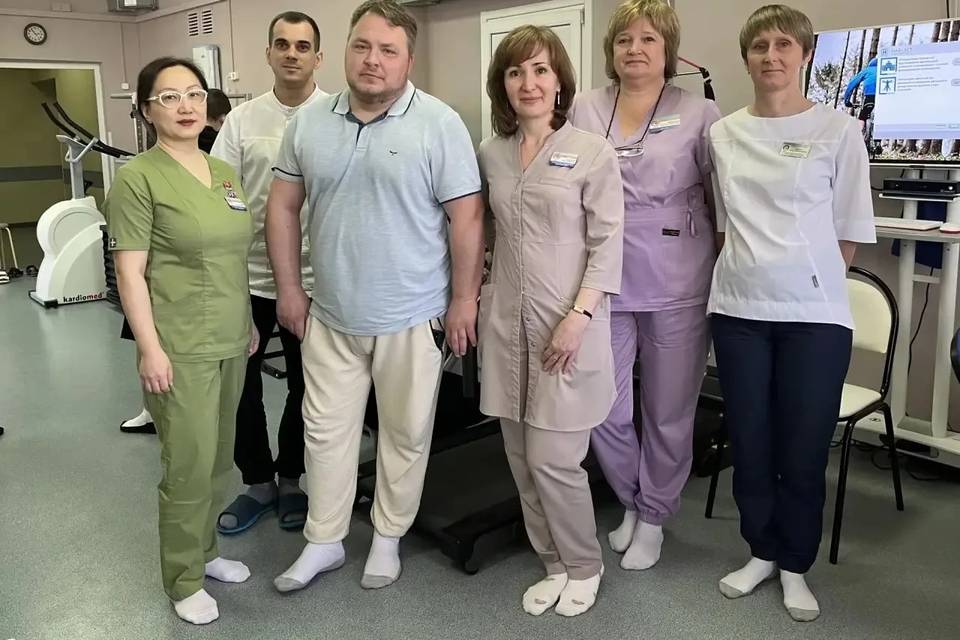 В Волгограде медики поставили на ноги школьницу после тяжелых травм в ДТП