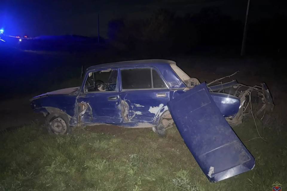 Водитель ВАЗа пострадал в ДТП с двумя машинами под Волгоградом