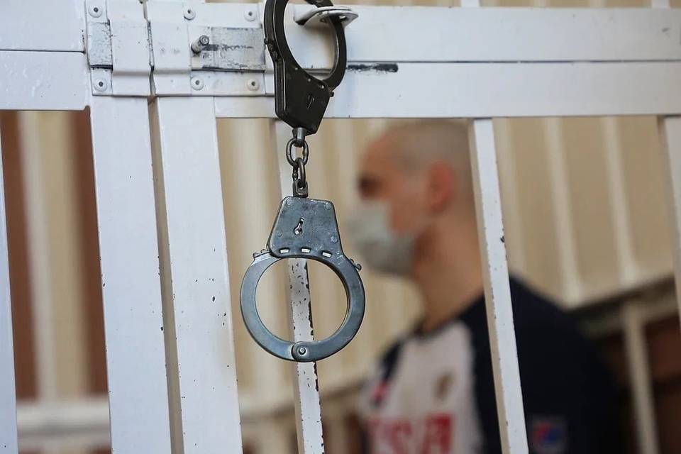 8 взяток и 5 эпизодов мошенничества: дело чиновника МСЭ из Волгограда дошло до суда