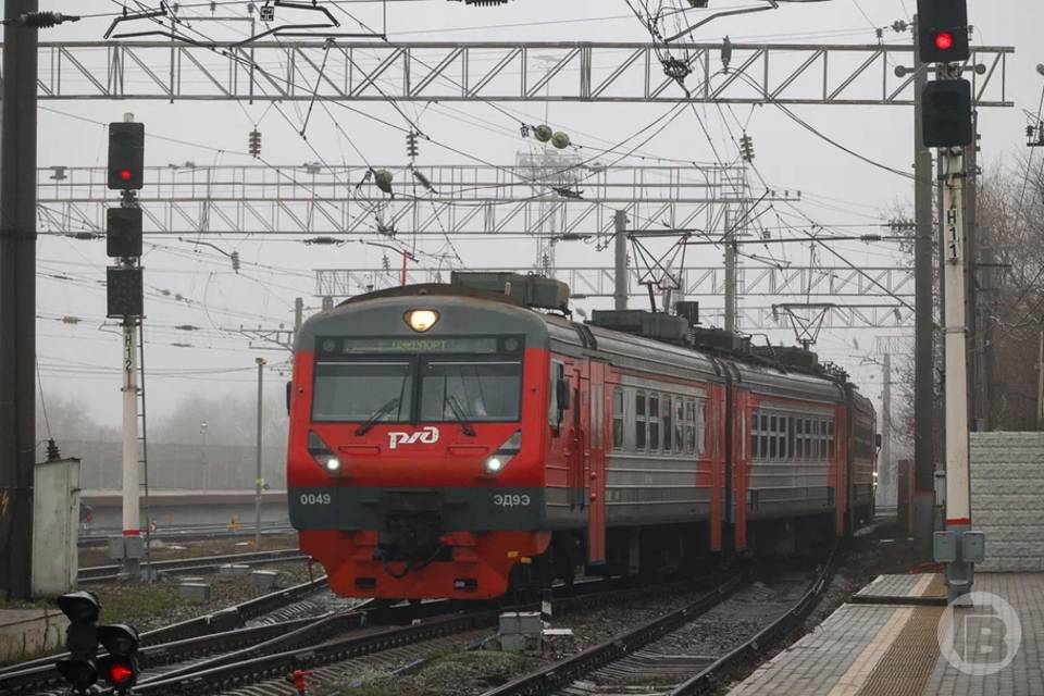 9 мая для жителей Волжского пустят дополнительные электрички