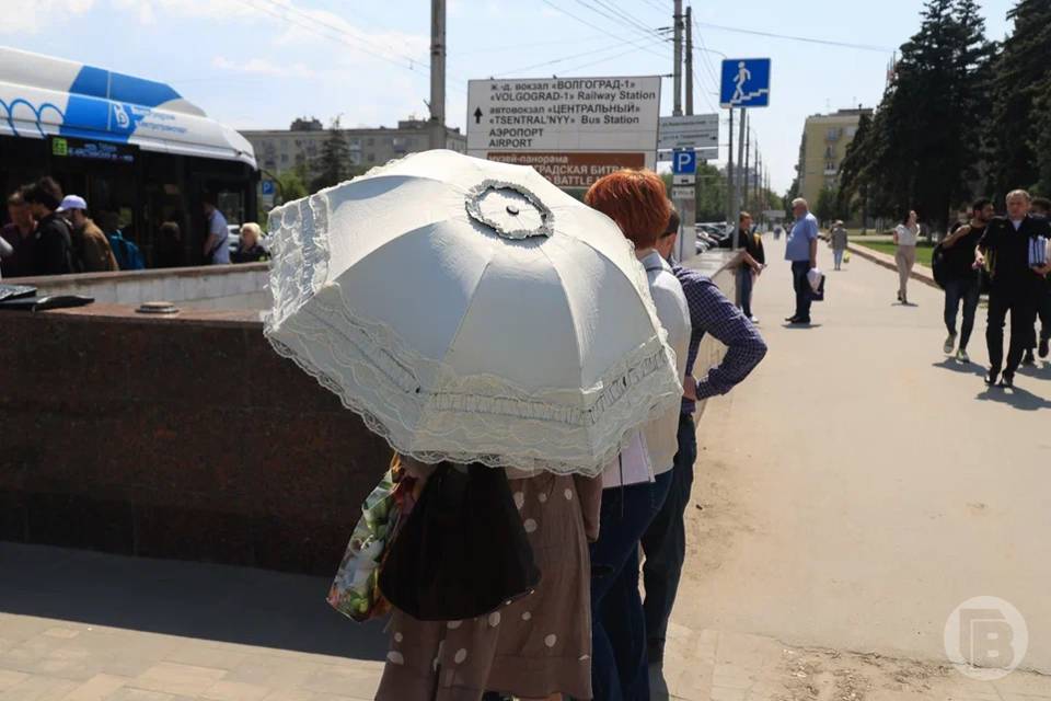 О жаркой погоде 19 мая предупреждают волгоградцев синоптики
