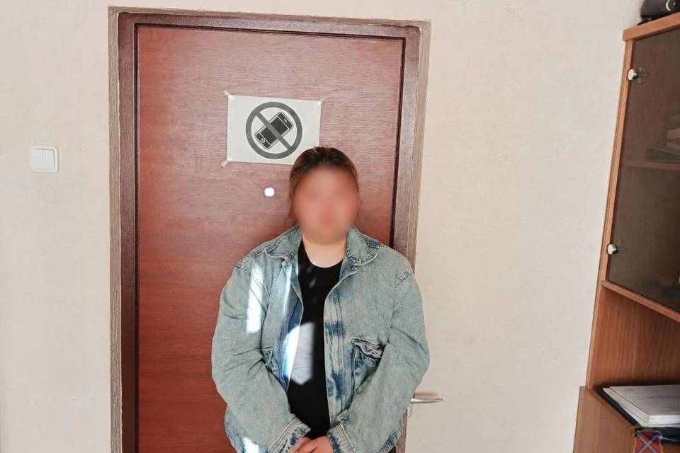 22-летнюю наркосбытчицу из Средней Азии задержали в Камышине