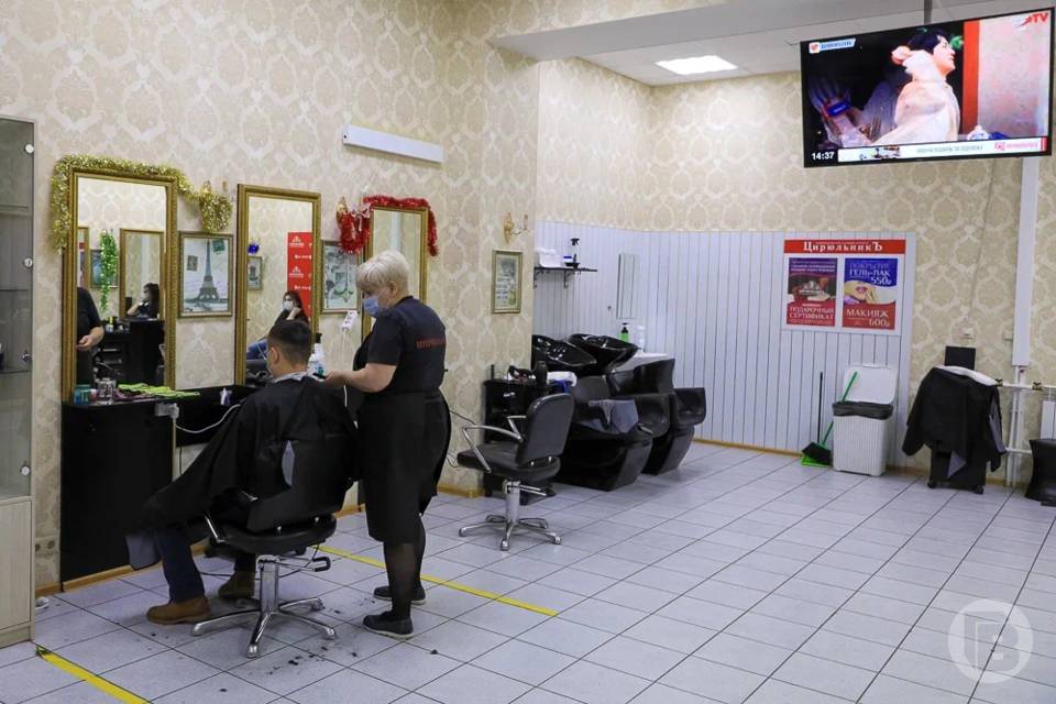 Лунный календарь стрижек на июнь 2026: 12 благоприятных дней для волгоградцев