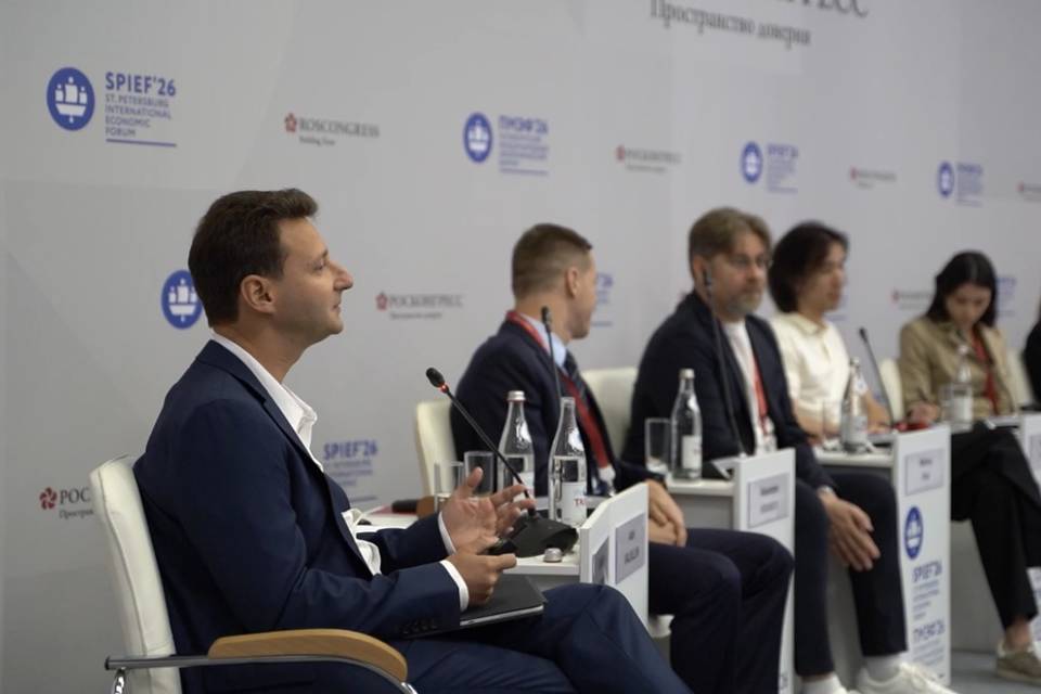 Сбер: команды из людей и AI-агентов станут нормой в компаниях уже через 3–5 лет