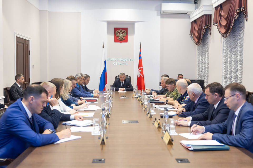 Бочаров провел совещание по обеспечению безопасности