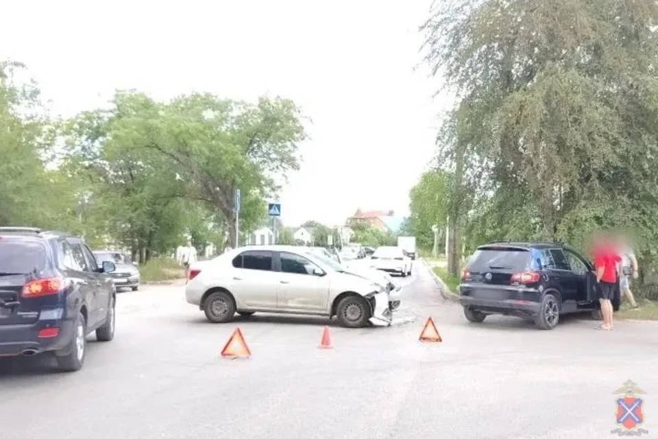 Шестилетняя девочка пострадала в ДТП на северо-востоке Волгограда