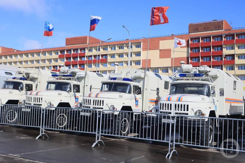 На юге Волгограда загорелась квартира в многоэтажке