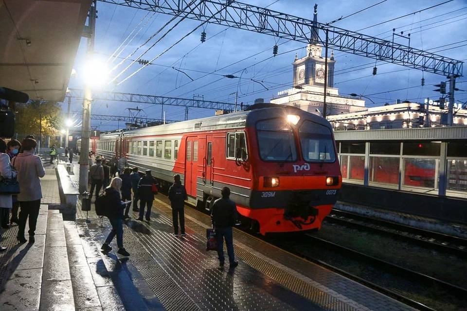 В Волгограде назначили 2 дополнительные электрички на ночь 5 июля