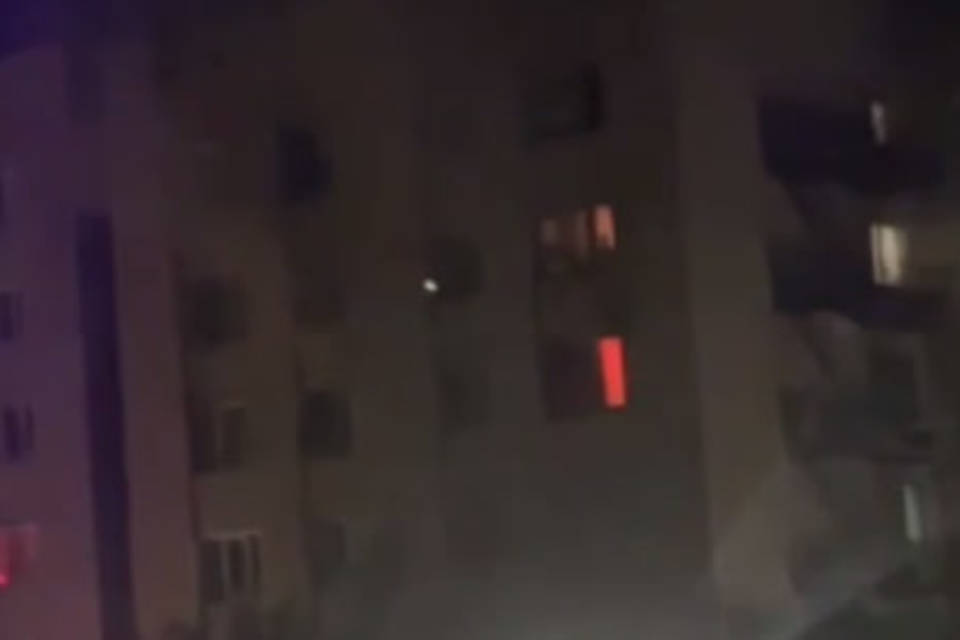 В Камышине при пожаре в девятиэтажке погиб человек