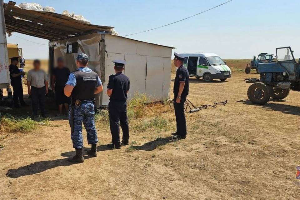 Силовики в районе Волгоградской области искали мигрантов-нарушителей