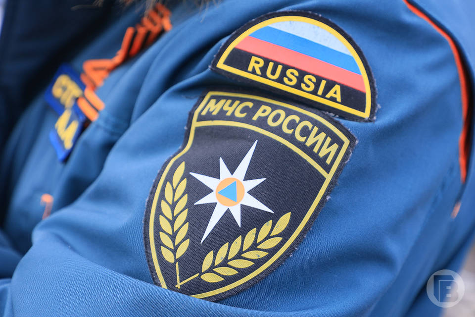Волгоградские спасатели получили награды за действия во время ЧС