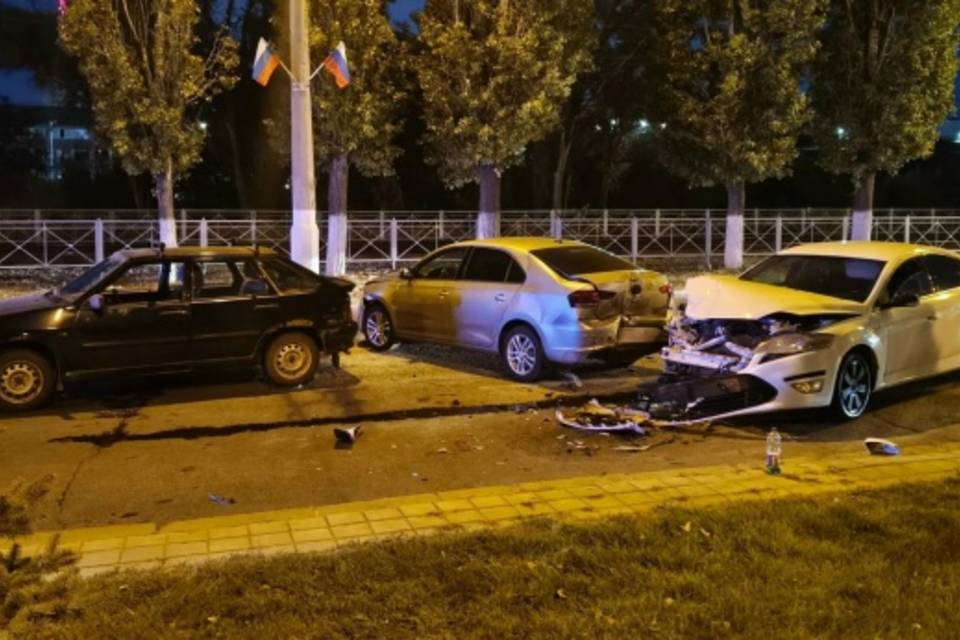 Тройное ДТП произошло в Волгограде