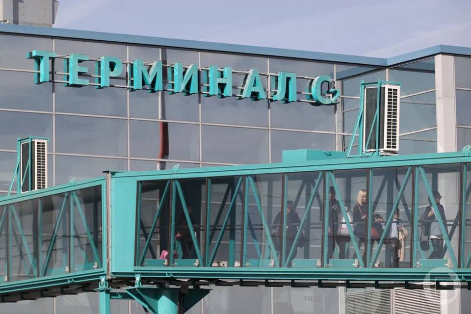 В Волгоградском аэропорту задерживаются сразу несколько рейсов